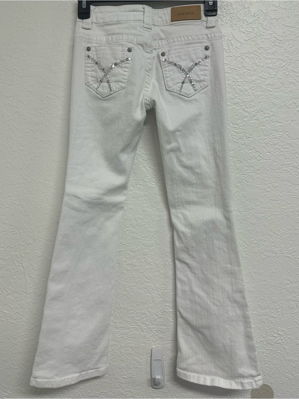 SHYANNE GIRLS' RHINESTONE BOOTCUT STRETCH DENIM JEANS